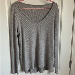 American Eagle Outfitters Gray Ribbed Long Sleeve Top